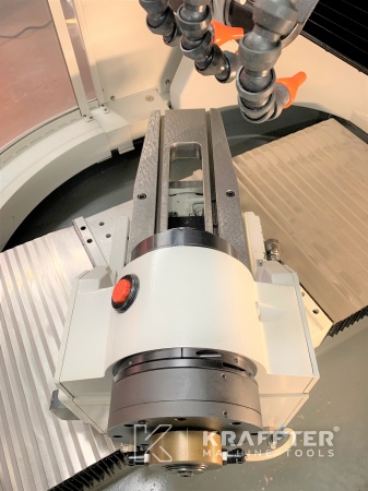 Sale of CNC tool grinding machine WALTER Helitronic Power Regrinder 20689-975 - Dealer of used machinery