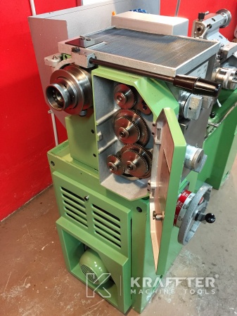 Industrial machines for turning operations Manual lathe SCHAUBLIN 125 C 20689-897