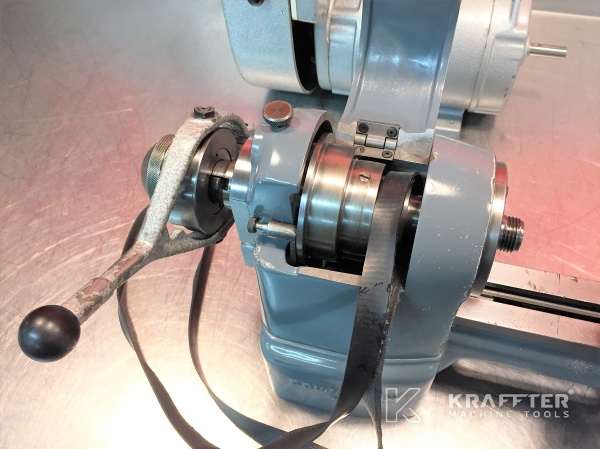 Industrial machines for turning operations Manual lathe SCHAUBLIN 70 20689-920