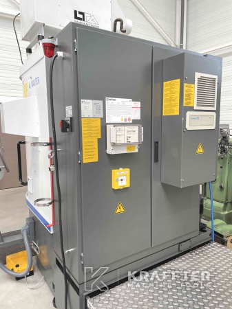 Industrial machines for sharpening operations CNC tool grinding machine WALTER Helitronic Power 90076
