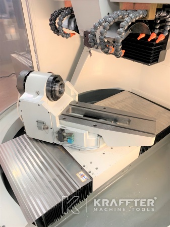 Metal CNC tool grinding machine WALTER Helitronic Power Regrinder 20689-975
