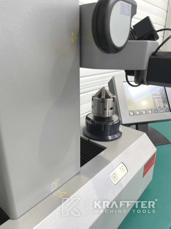 Tool presetter ZOLLER Smile 400 (017) to be more precise and increase productivity