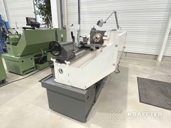 Machine tools for turning operations COLCHESTER MASTER VS 3250 20690-006