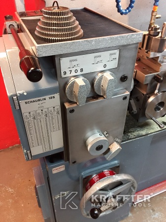Used machine tools for the machining industry Manual lathe SCHAUBLIN 125 C 20689-895