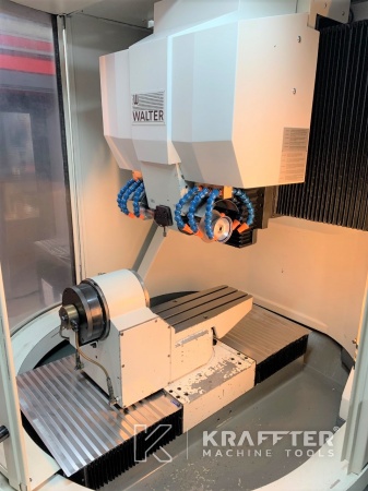 Industrial machines for sharpening operations CNC tool grinding machine WALTER Helitronic Power 20689-969