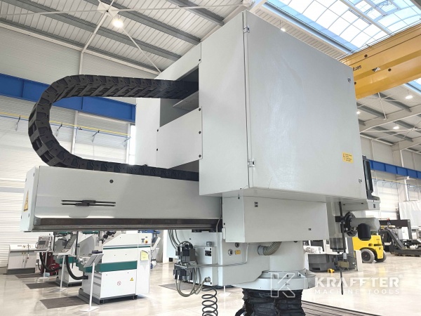 CNC drilling machine DONAU Danumeric 440 20690-026 - KRAFFTER Machine tools reseller