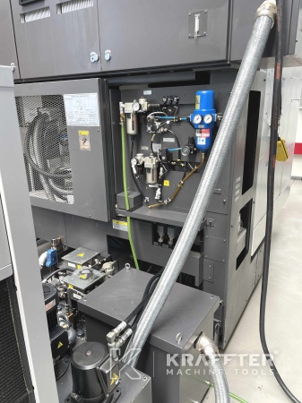 Buying and selling used CNC cylindrical grinder OKUMA GP-26T II 20690-023 Europe, United Kingdom, worldwide