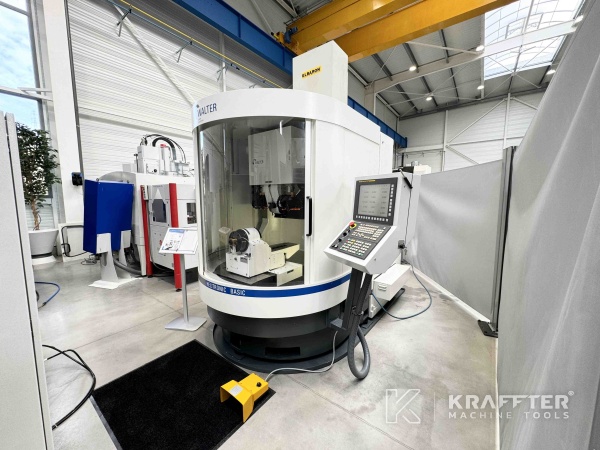 CNC tool grinding machine - WALTER Helitronic Basic - 90112